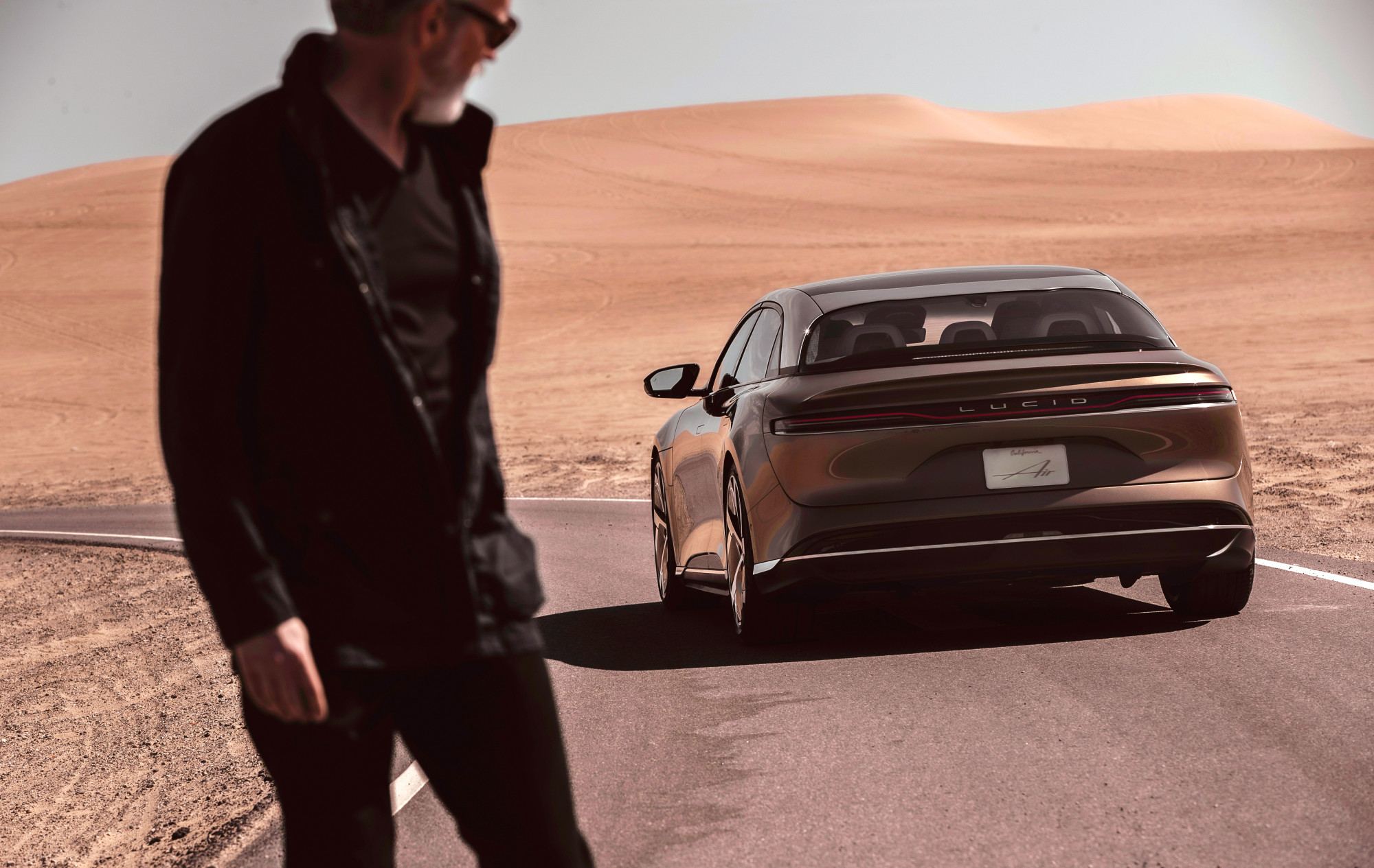 Lucid air dream edition. Lucid Air 2021. Rivian и Lucid Motors. Tesla Lucid Air.