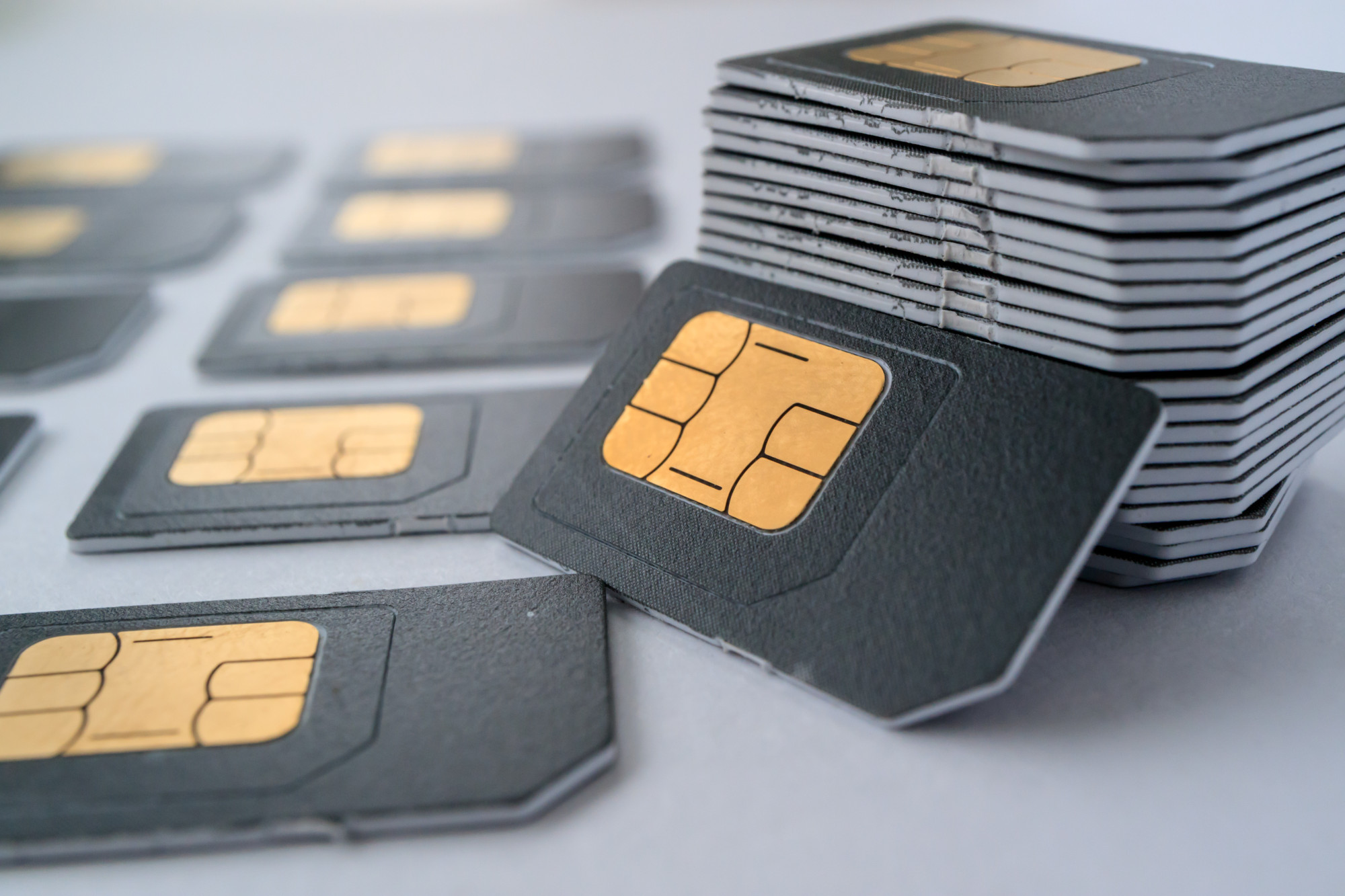 Sim Hardware Addio SIM card: l'avvento delle iSIM segna la fine di un'era - Tom's ...