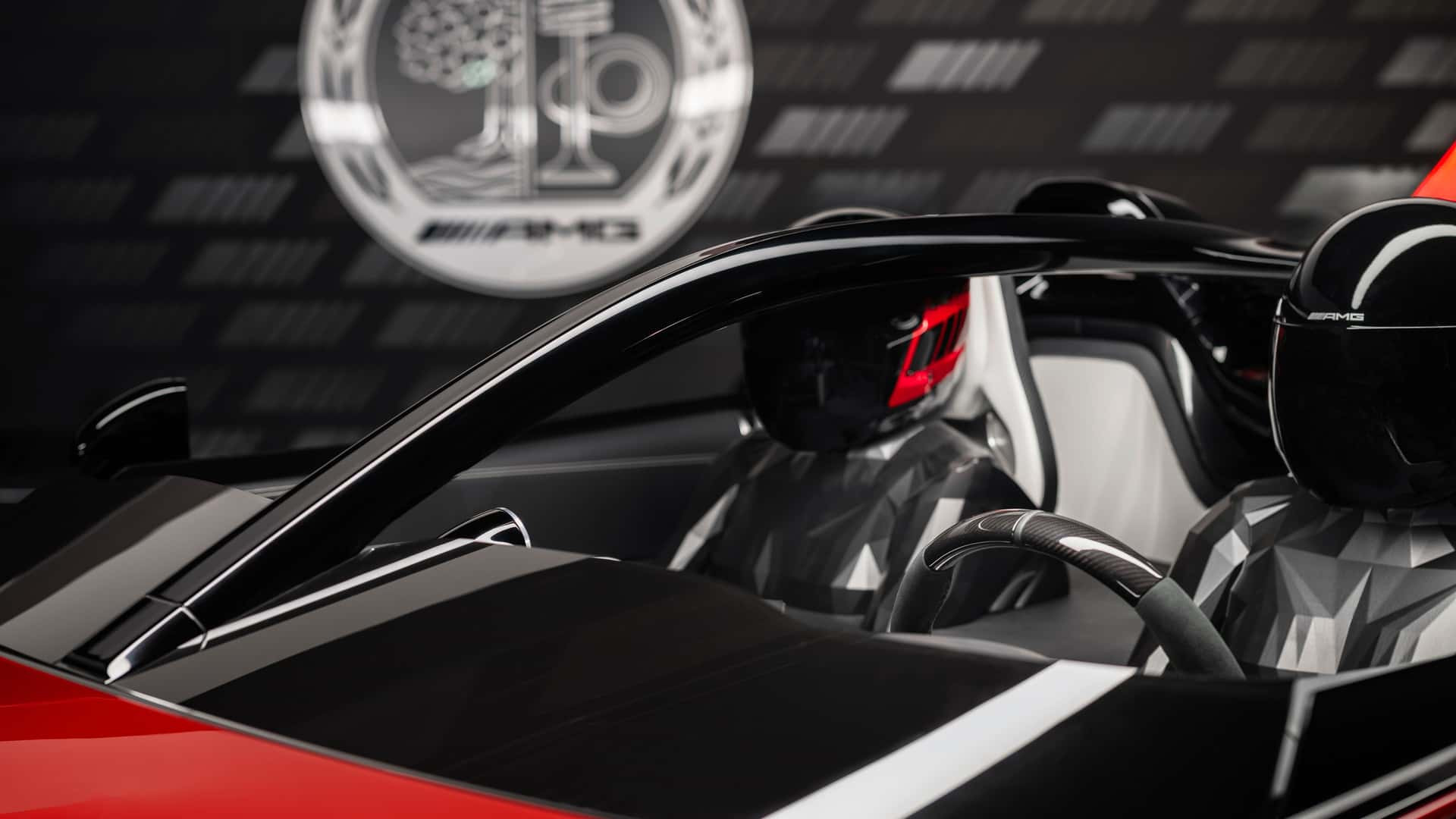 Il nuovo V8 AMG sfida il downsizing