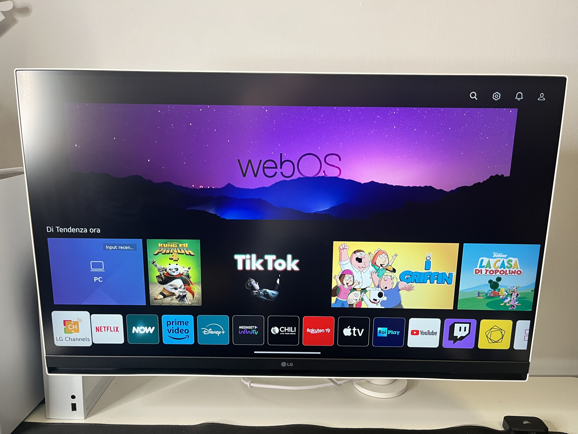 LG Smart Monitor 32SQ780S | Recensione - Tom's Hardware