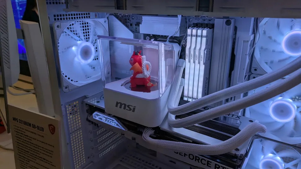 MSI dice addio ai bloatware e sviluppa controlli RGB via web