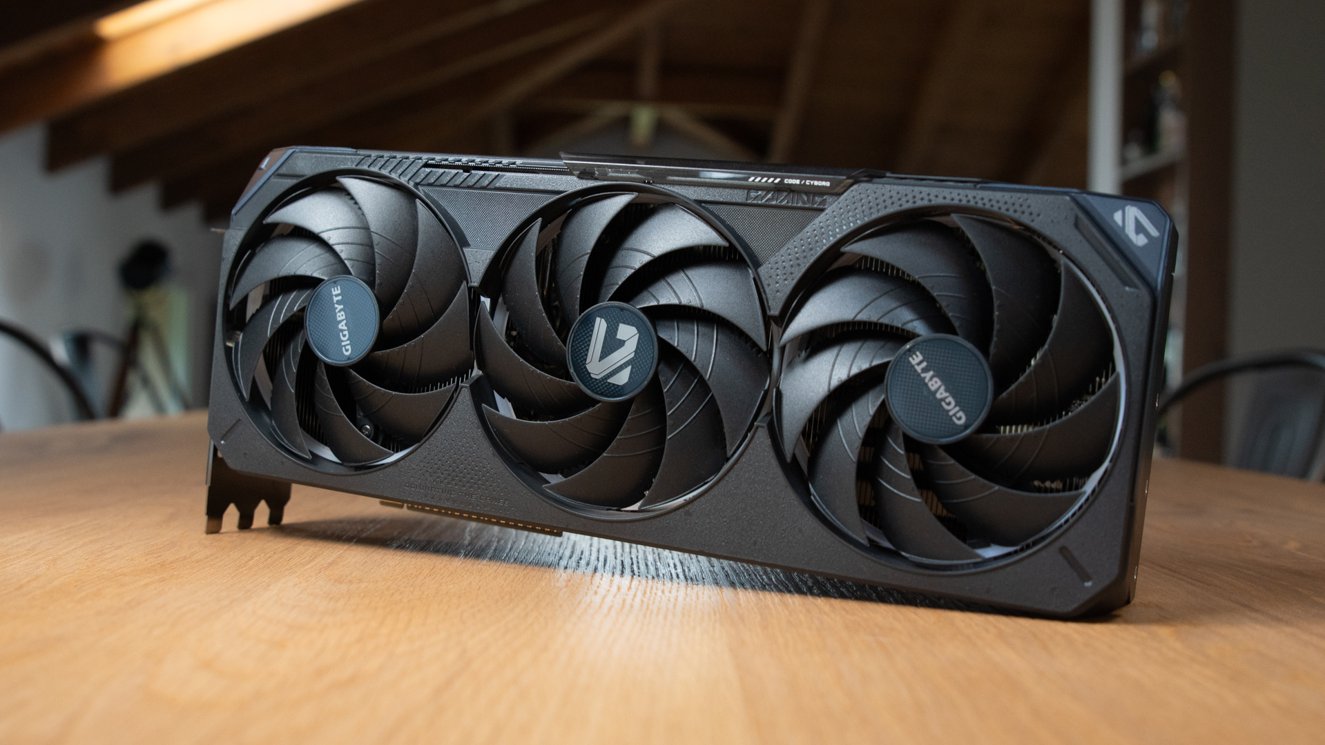 Gigabyte RTX 5080 Gaming OC, concreta e potente | Test & Recensione