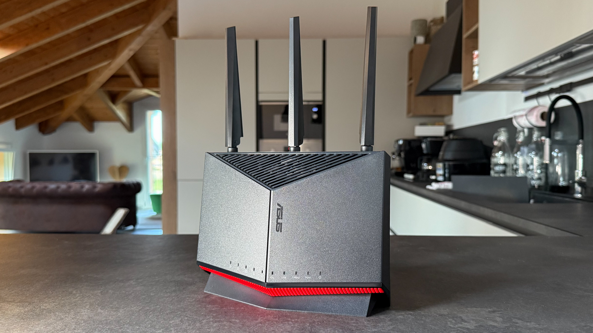 ASUS RT-BE86U, per chi vuole il WiFi 7 senza spendere una fortuna | Test & Recensione