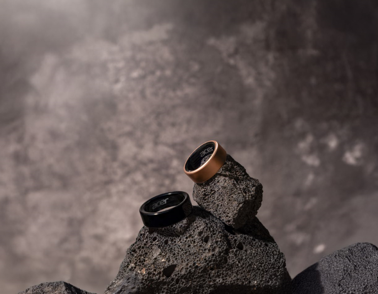 ACER FreeSense Ring: l'anello in titanio che monitora il benessere
