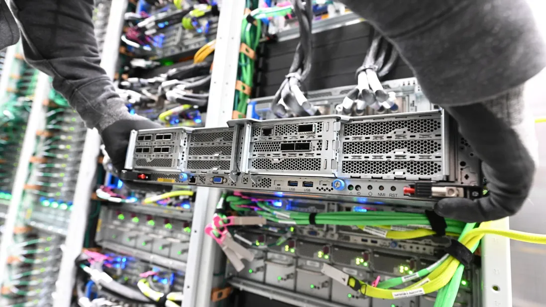 AI on-premise: la rivoluzione ibrida firmata AWS e NVIDIA