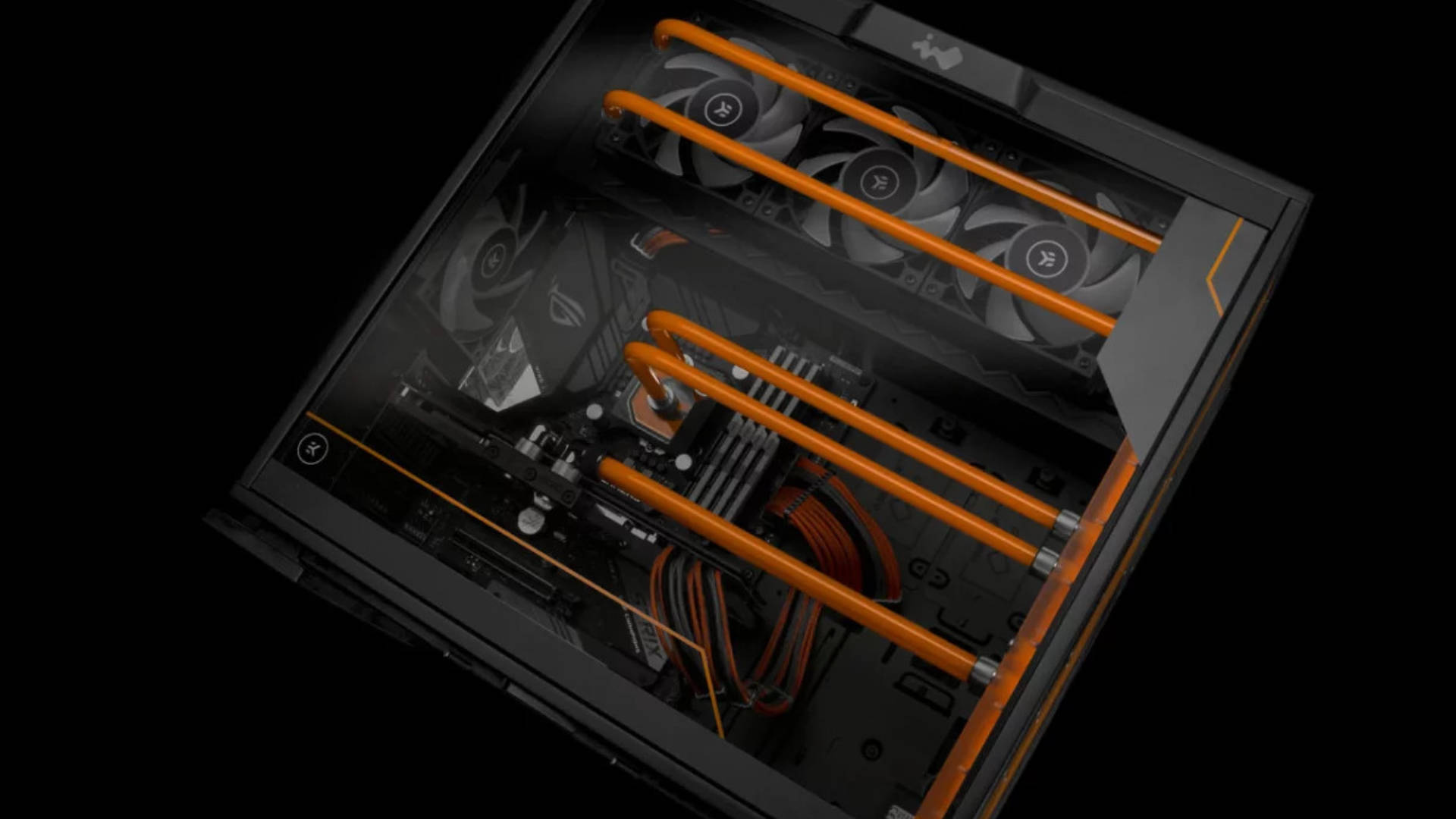 EK presenta un case InWin 303 con sistema di raffreddamento a liquido ...