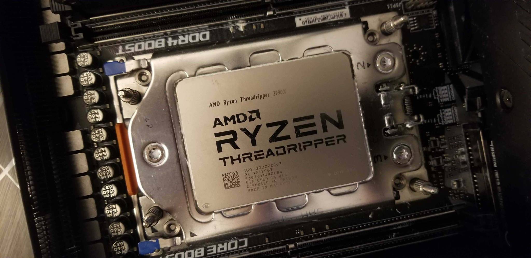 AMD Threadripper 3990X come ho battuto 10 record di overclock 64