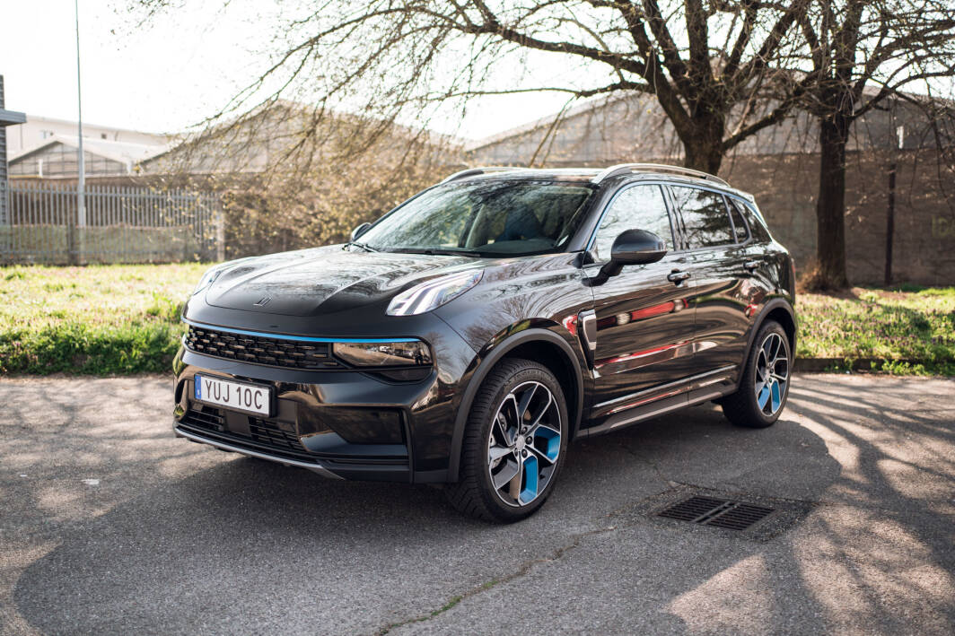 Lynk & Co. 01 è l'auto plug-in hybrid più venduta in Italia - Tom's ...